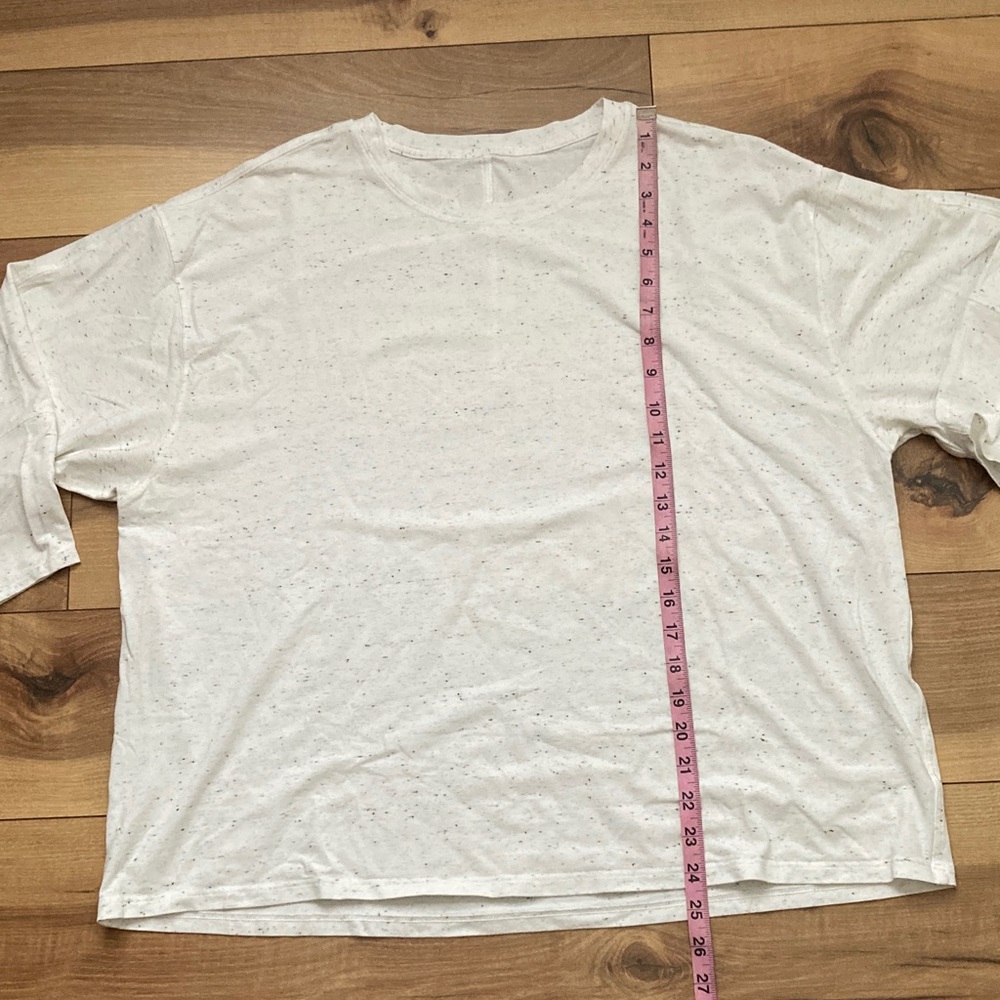 Lululemon LA Relaxed 1/2 Sleeve Speckled Top - Picture 8 of 10